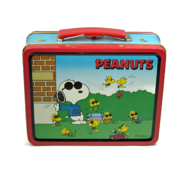 http://atticandbarntreasures.com/cdn/shop/products/Peanuts_Joe_Cool_lunchbox_1_grande.jpg?v=1594401467