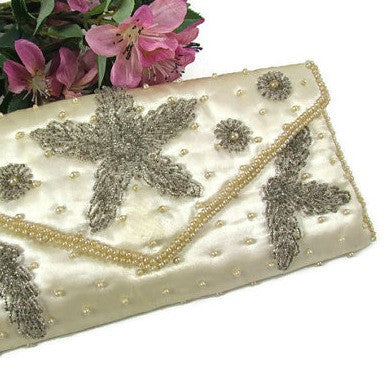 Vintage Off White Beaded Bag Purse Bags by Debbie