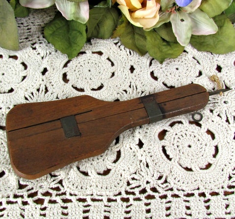 Antique Susan Burr Wood Rug Hook Tool Punch – Attic and Barn Treasures