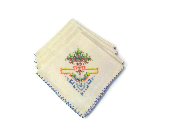 Linen Lunch Napkins Floral Cross Stitch Set of 4 - Attic and Barn Treasures