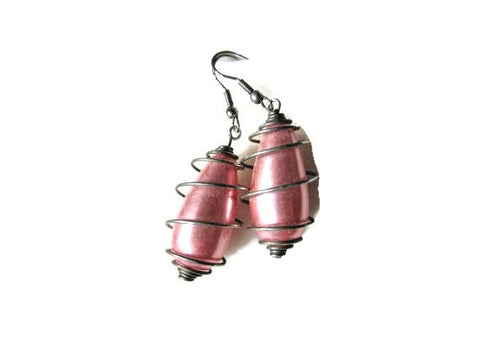 Vintage Pink Space Age Retro Metal Cage Earrings Pierced - Attic and Barn Treasures