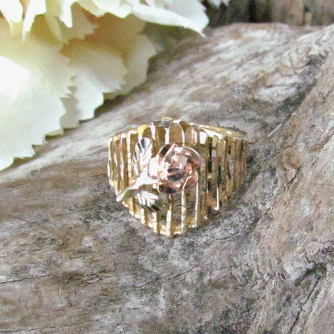 Vintage Tri Color 14k Gold Diamond Cut Filigree Ring with Rose Flower C. 1980s - Attic and Barn Treasures